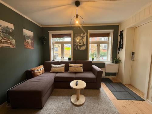 Trondheim City Centre Apartment | Rustic Retreat Apartment, Central & free parking !