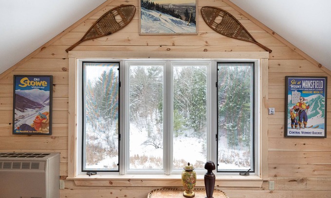 Waterbury Center Apartment | Rustic Studio with tiny home feel