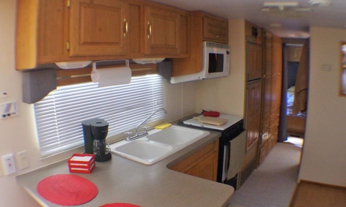 Los Barriles House | RV on private lot with pool 10 min walk to the beach