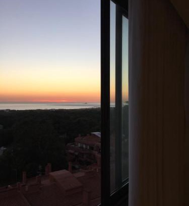 Costa de Caparica Apartment | São João Beach Lounge