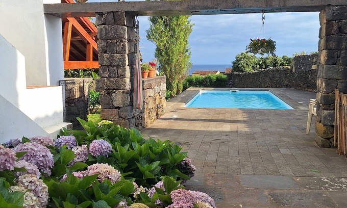 Lagoa Cottage | São Miguel - Lagoa (my favourite place)