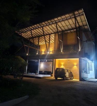 Dunagaha House | S & P Villa - Close to Airport