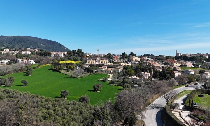Sirolo Apartment | S332 – Sirolo, apartment on the ground floor with courtyard and parking space