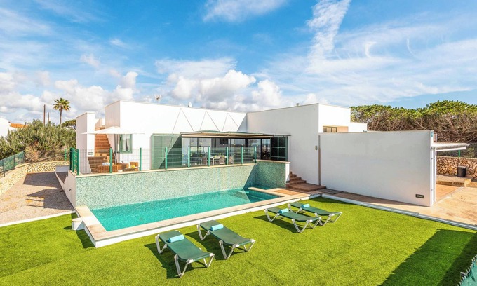 Marina de Son Ganxo Villa | Sa Gloriana - Three Bedroom Villa, Sleeps 6