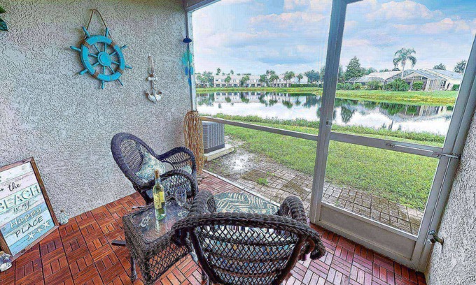 Sabal Harbour House | Sabal Key Haven - Townhome, WiFi, Heated Pool, Tennis, Near Beaches, Pet-Friendly, Ideal Relaxation!