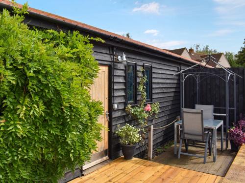 Sudbury House | Saddlers - Uk50519