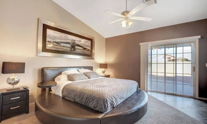 Canyon Gate House | Safe neighborhood private entrance Private bath RM