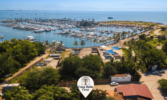 La Cruz de Huanacaxtle Apartment | Sage Suite@CasaBellaCruz close to Marina w/pool