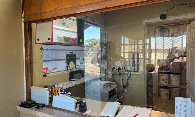 Lancaster Hotel | Sai Park Motel