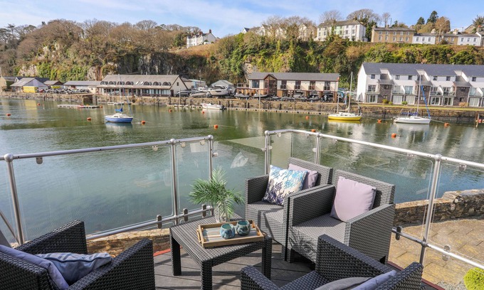 Porthmadog Cottage | SAILING HOME, pet friendly in Porthmadog