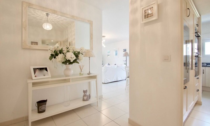 Boulouris-sur-Mer Apartment | SAINT-RAPHAËL "LES JARDINS DE JADE" 83700 BOULOURIS SUR MER