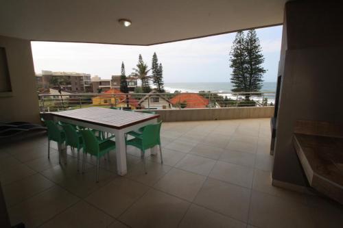 Margate Apartment | Saints View Resort Unit 13