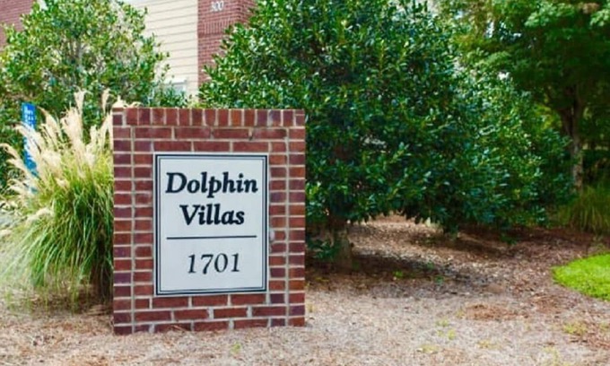 Gulf Shores Condo | SALE 10% OFF 3 nights or more. Enjoy Gulf Shores in comfort and convenience!