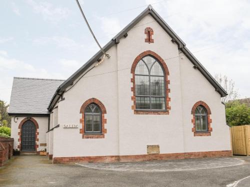 Meliden House | Salem