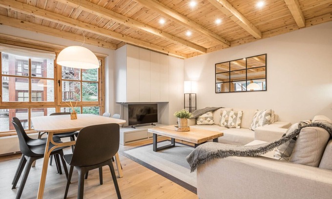 Baqueira Apartment | Salenques Magnificent apartment for 6p with 2 bedrooms and 2 walk from slopes 1500.