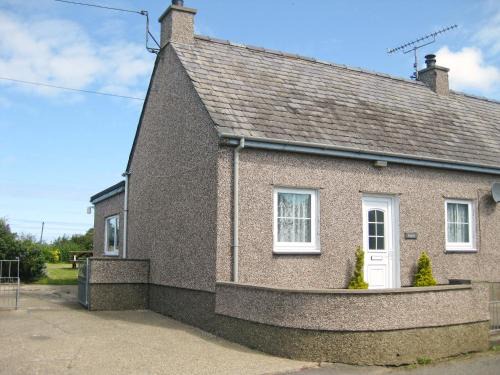 Rhiw House | Salfur