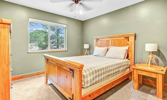 Salida House | Salida CO Rentals - Home nestled in the trees, 5 minutes from downtown Salida