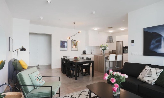 Hliðar Apartment | Salka Suites Luxury apartment 2BR, 2 bathrooms