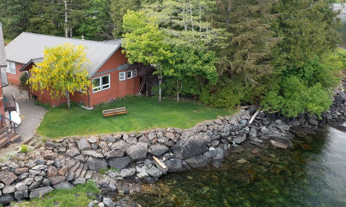 Ketchikan House | Salmon Run Vacation Rental!
