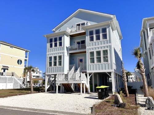 Ocean Isle Beach House | Salt and Light
