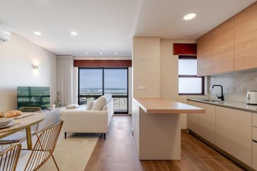 Carreco Apartment | Salty Escape by Portugal Active