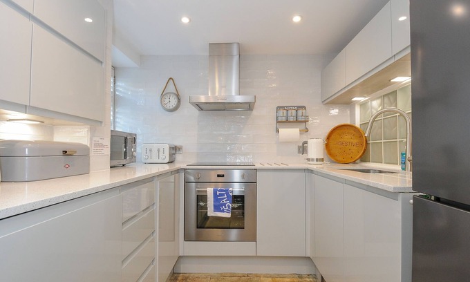 Trebarwith Strand Cottage | Salty Sea Dog