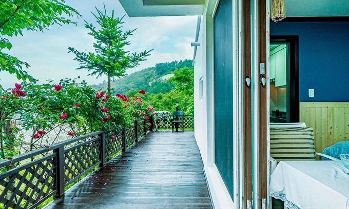 Samcheok House | Samcheok Garden Pension