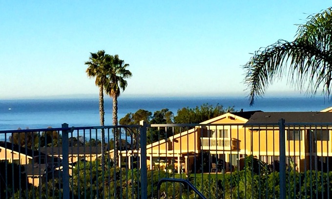 San Clemente Condo | SAN CLEMENTE TROPICAL GETAWAY, OCEAN VIEWS, POOL, BEACH GOLF & RELAXATION!