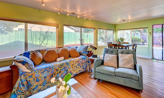 Allied Gardens Apartment | San Diego Garden Suite with Fenced Yard