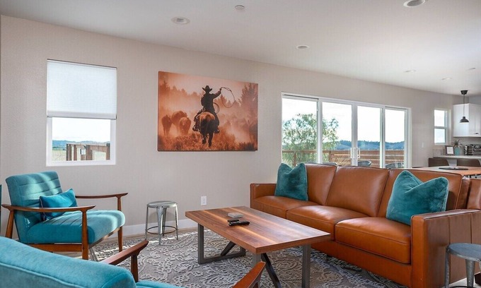 San Luis Obispo House | San Luis Obispo Wine Country Retreat