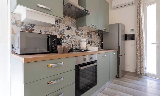Novara Apartment | San Martino Suite: Novara Central Apartment