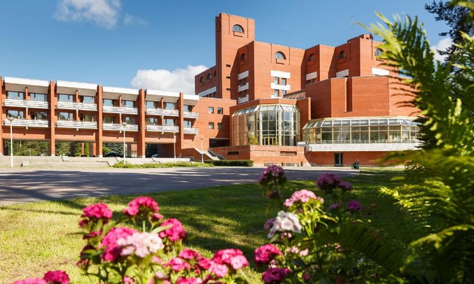 Kurortny District Resort | Sanatoriy Belye Nochi St. Petersburg