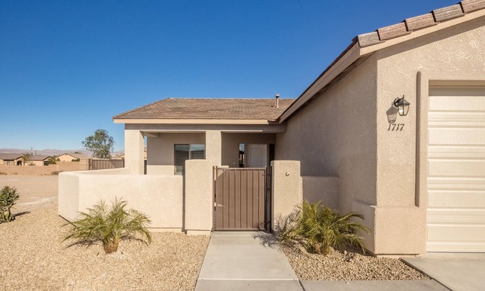 Fort Mohave House | SANCTUARY ON FEATHER BUSH WAY