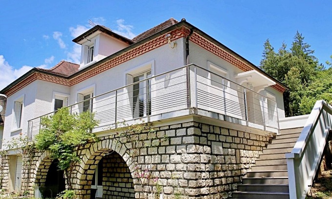 Les Molieres-Sud House | Sancydore, 4 bedroom villa with pool and air conditioning near Rocamadour