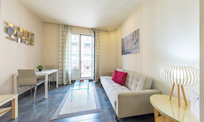 Trafalgar Apartment | Sandoval - 1 Bedroom with Sofa Bed