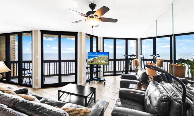 Port Aransas Condo | Sandpiper Condominiums 1104, Panoramic Gulf Views w/direct access to Mustang Island/Port A beaches.