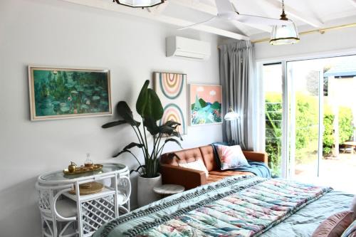 Newport Apartment | Sandpiper Studio