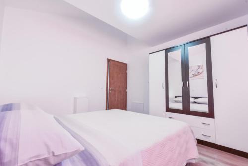Vrsi Apartment | Sandrina Residences