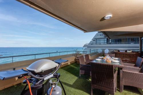 Umdloti Apartment | Sands Beach Breaks Umdloti Luxury Beach Front