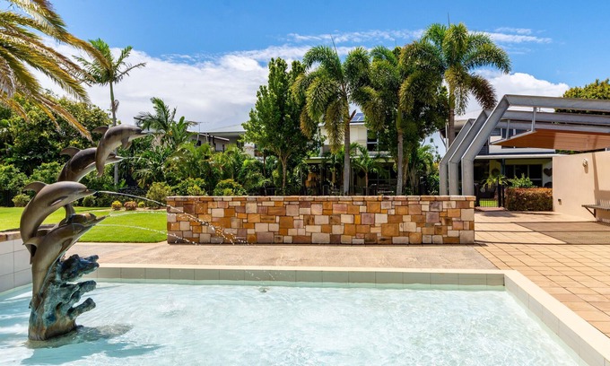 Sandstone Point House | Sandstone Piece of Paradise