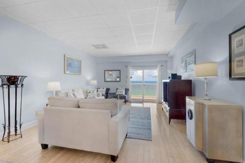 Pensacola Beach House | Sans Souci unit 705
