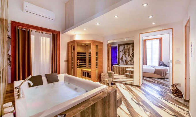 Sorrento City Centre Bed & Breakfast | Sant'Antonino Luxury Suite