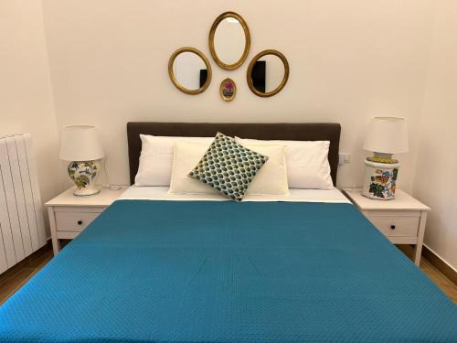 Historical Center Apartment | Santa Chiara View