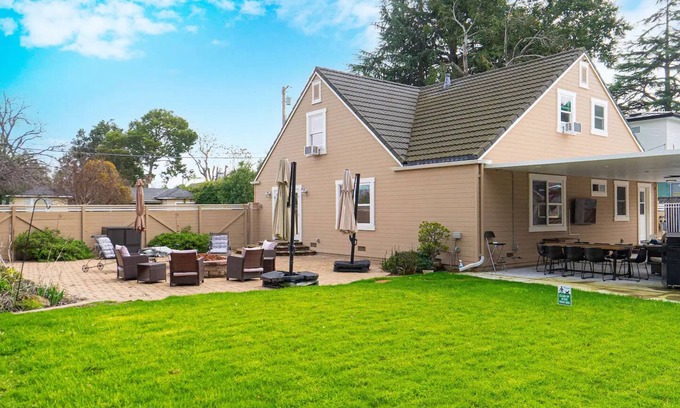 Santa Clara House | Santa Clara 6Br Stunning Entire house