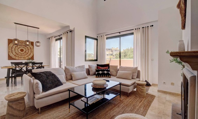 Marbella Apartment | Santa Maria Elviria Golf Penthouse Private Terrace