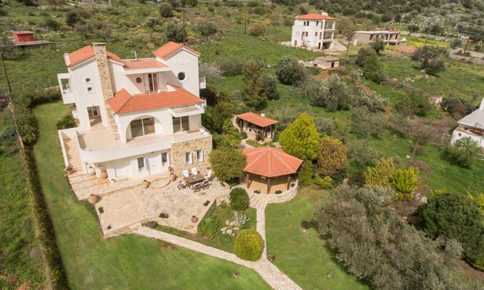 Kymi-Aliveri Villa | Sapphire Villa