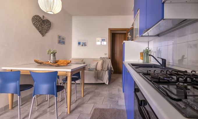 Castelsardo Historic Centre Apartment | Sardinia Re - Casa Acquamarina