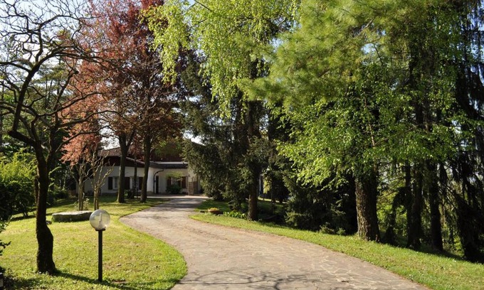 Scanzorosciate Bed & Breakfast | Sasso di Luna