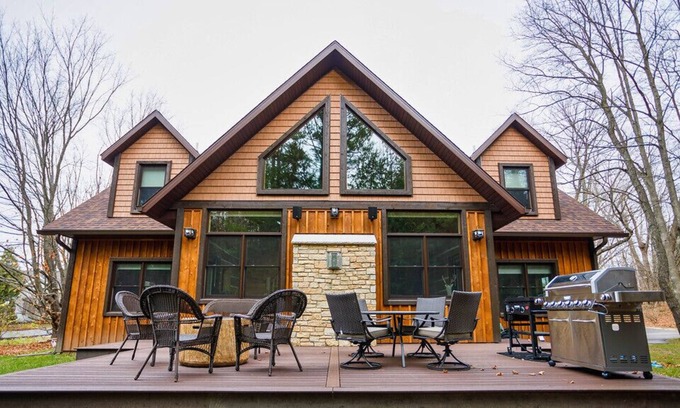 Egg Harbor Cabin | Sauna, Downtown Egg Harbor - Larsen Lodge