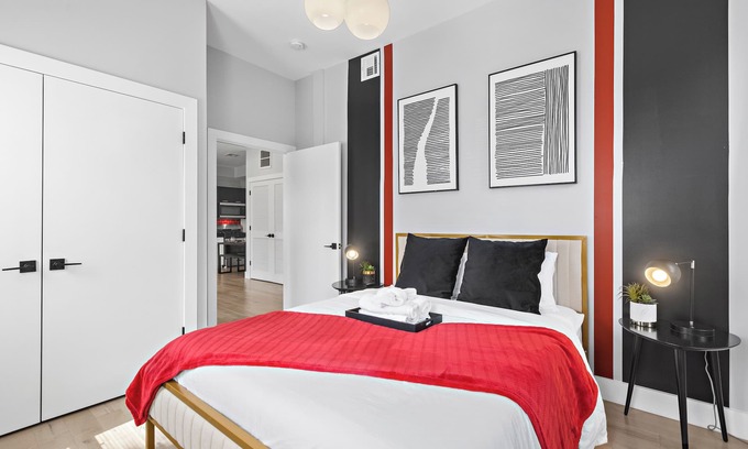 Ironbound District Apartment | Save on 3day Stays - NYC 30 min - Airport 8 min